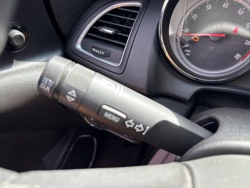 Used 2019 Buick Cascada Premium FWD image 42
