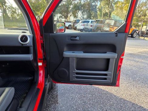 Used 2005 Honda Element EX image 24