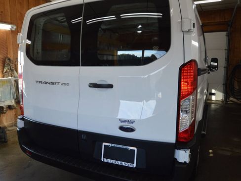 Used 2024 Ford Transit 250 Low Roof w/ Exterior Upgrade Package image 17