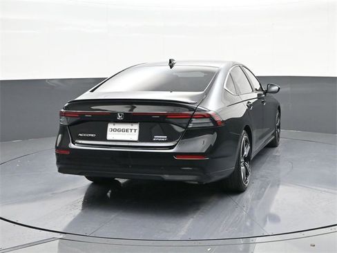 Certified 2025 Honda Accord Sport image 11