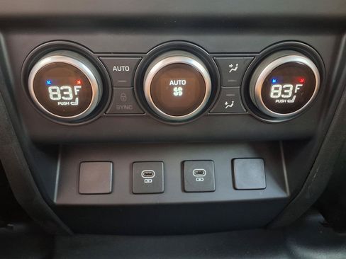 Used 2024 Land Rover Defender 110 Carpathian Edition AWD/4WD image 14