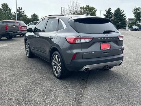 Used 2022 Ford Escape Titanium w/ Class II Trailer Tow Package AWD/4WD image 6