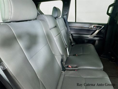 Certified 2023 Lexus GX 460 Premium image 30
