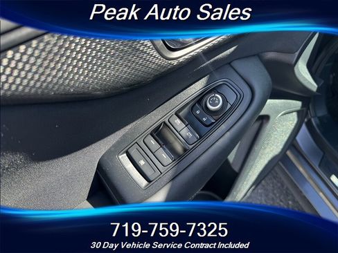 Used 2022 Subaru Legacy Premium image 12