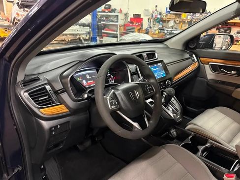 Used 2018 Honda CR-V EX image 16