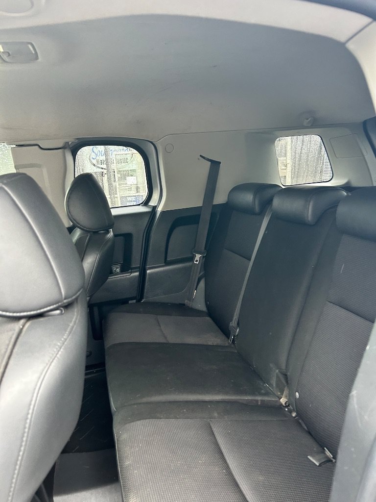 Used 2007 Toyota FJ Cruiser 4WD image 6