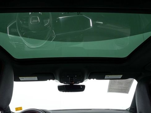 Used 2025 Audi Q3 2.0T Premium Plus w/ Premium Plus Package image 19