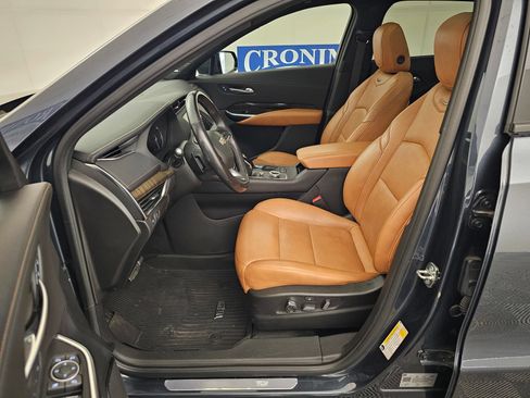 Used 2021 Cadillac XT4 Sport AWD/4WD image 4