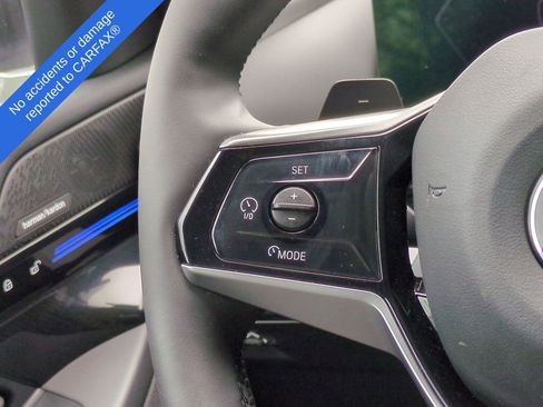 Used 2025 BMW 530i xDrive w/ Premium Package image 27