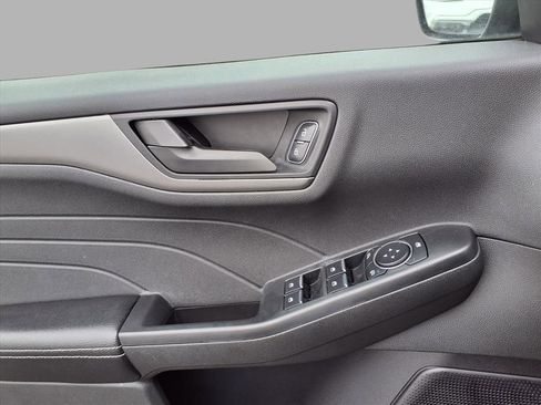 Used 2024 Ford Escape Active image 17