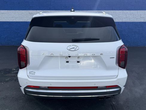 Used 2024 Hyundai Palisade Calligraphy image 24