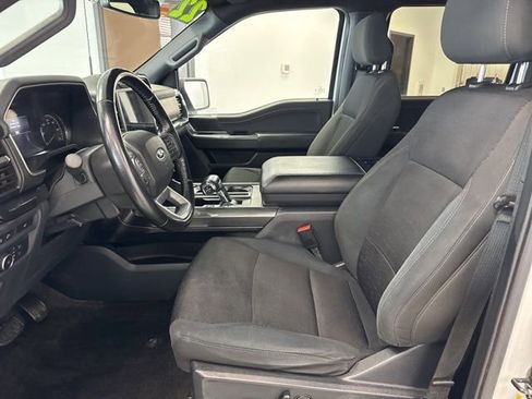 Used 2022 Ford F150 XLT w/ Equipment Group 302A High image 16