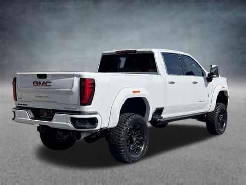 New 2026 GMC Sierra 2500 Denali w/ Denali Reserve Package AWD/4WD image 3