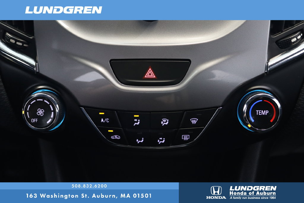 Used 2018 Chevrolet Cruze LT FWD image 22