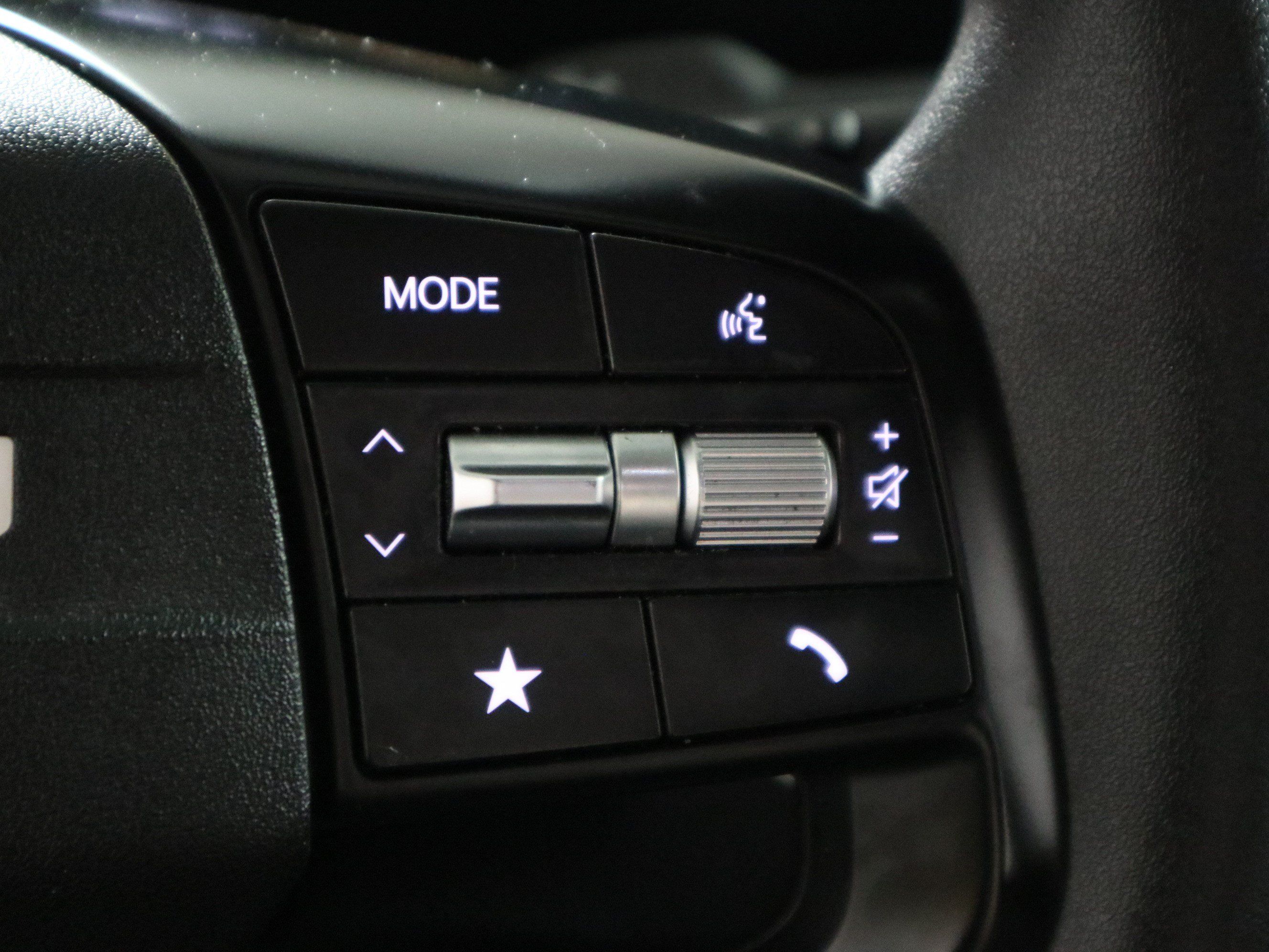 Used 2025 Kia K4 FWD image 28