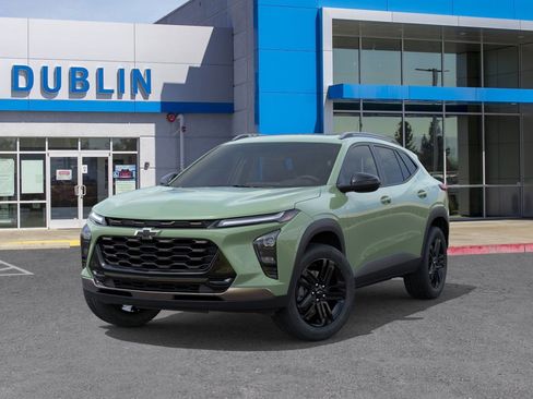 New 2026 Chevrolet Trax ACTIV w/ Sunroof Package image 7