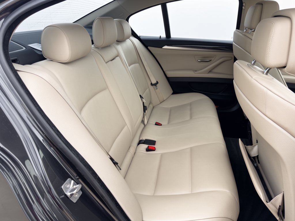 Used 2012 BMW 528i Sedan RWD image 29