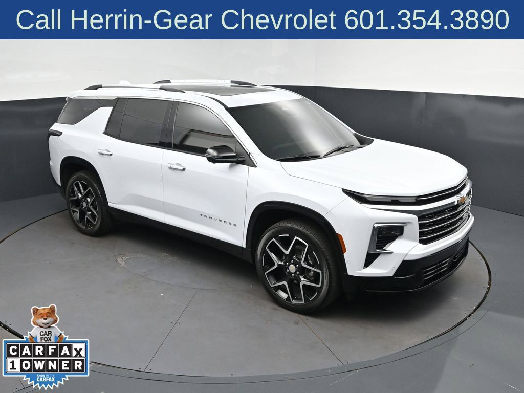 Used 2026 Chevrolet Traverse High Country FWD image 36
