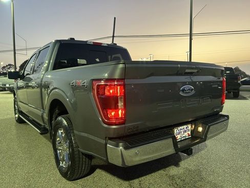 Certified 2022 Ford F150 XLT w/ Equipment Group 302A High image 5