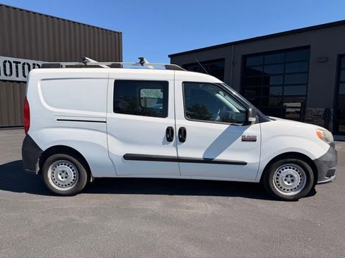 Used 2017 RAM ProMaster City Tradesman w/ Rear Back-up Camera Group FWD image 3