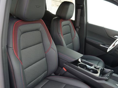 New 2026 Chevrolet Equinox RS image 23