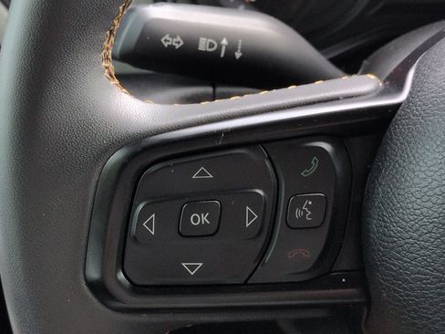 Used 2024 Jeep Wrangler Sport AWD/4WD image 22