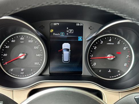 Certified 2022 Mercedes-Benz GLC 300 w/ Premium Package Lite image 36