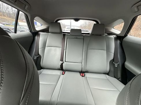 Certified 2021 Toyota Venza Limited image 27