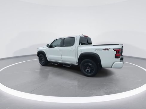 New 2025 Nissan Frontier PRO-4X image 6