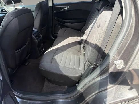 Used 2019 Ford Edge SEL FWD image 19