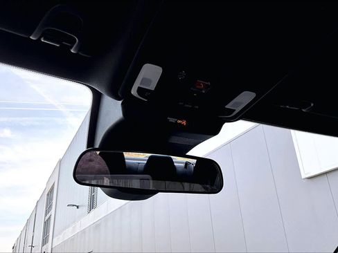 Used 2025 Honda Accord Sport image 28