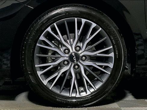 Used 2022 Kia Forte GT-Line image 10