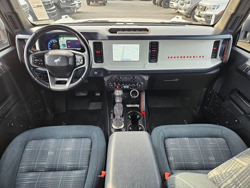 Used 2023 Ford Bronco Heritage Edition AWD/4WD image 31
