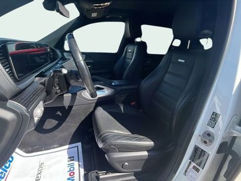 Used 2022 Mercedes-Benz GLS 450 4MATIC image 12