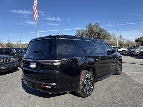 New 2026 Jeep Grand Wagoneer L w/ Premium Group I image 3