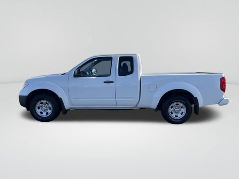 Used 2019 Nissan Frontier S image 3