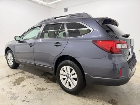 Used 2015 Subaru Outback 2.5i Premium image 7