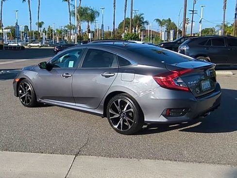 Used 2020 Honda Civic Sport image 6