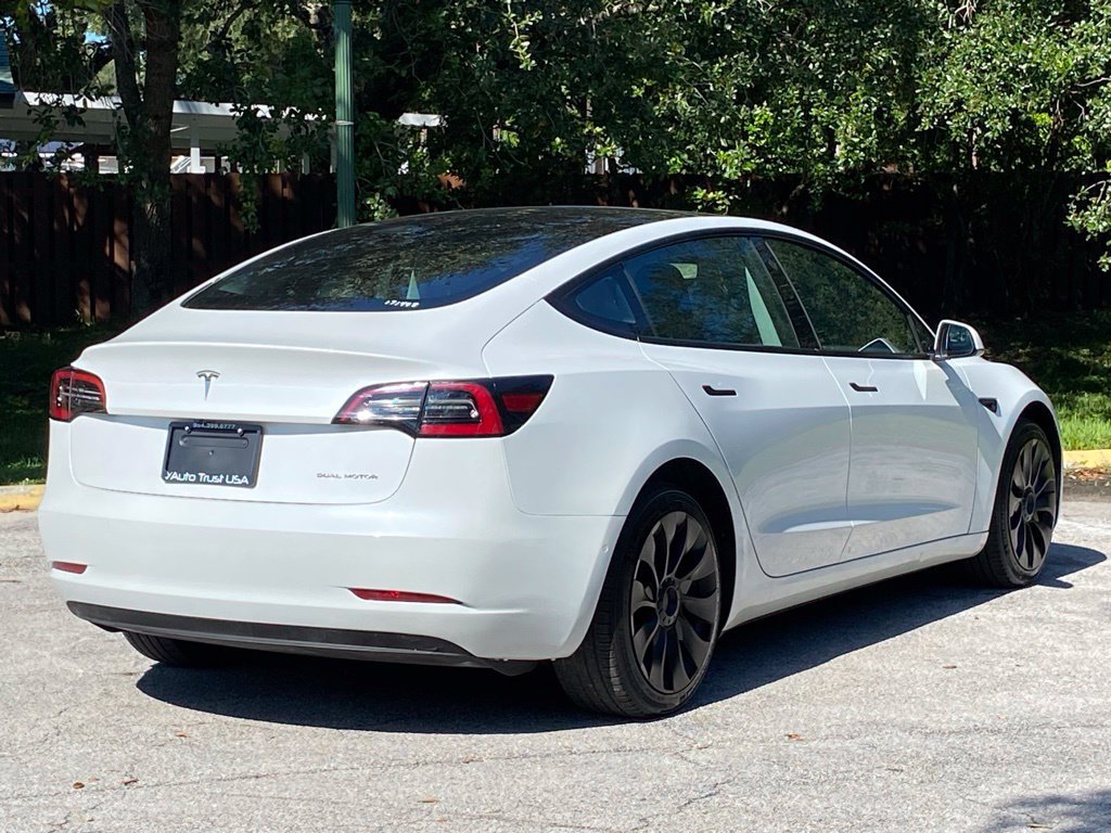 Used 2022 Tesla Model 3 Long Range AWD/4WD image 12