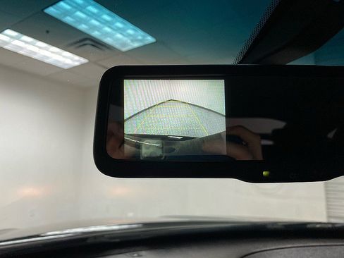 Used 2012 Honda Crosstour EX image 19