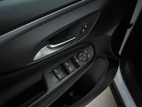 New 2026 Buick Envista Preferred w/ Convenience I Package FWD image 18