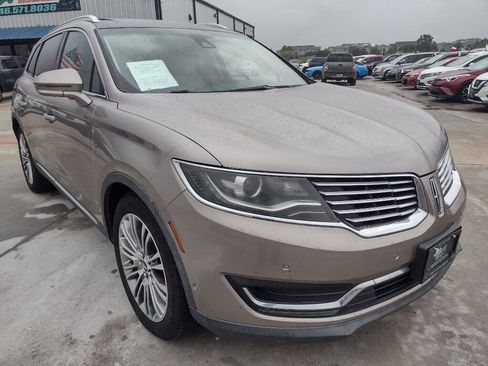 Used 2018 Lincoln MKX Reserve image 1