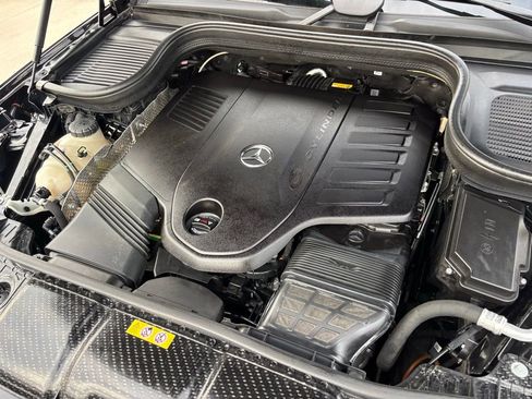 Used 2025 Mercedes-Benz GLE 450 4MATIC image 31