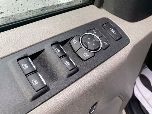 Certified 2019 Ford F250 XLT w/ XLT Premium Package image 13