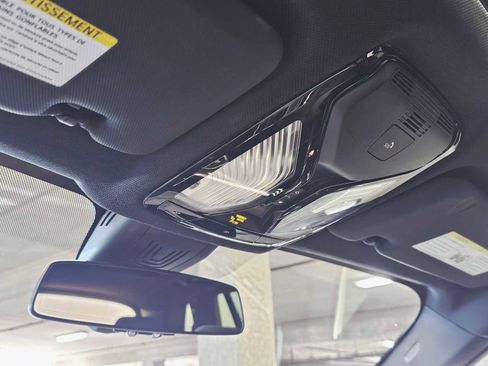 Used 2020 BMW X5 xDrive50i w/ Off-Road Package image 21