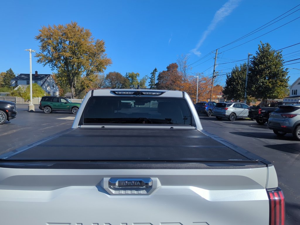 Used 2024 Toyota Tundra Limited AWD/4WD image 18