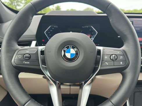 New 2026 BMW X1 xDrive28i w/ Technology Package AWD/4WD image 18