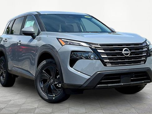 New 2026 Nissan Rogue SV AWD/4WD image 3