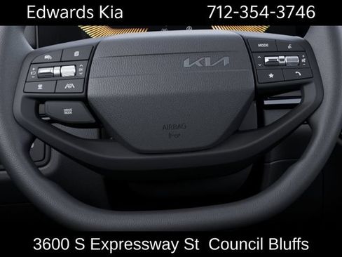 New 2026 Kia Sportage LX FWD image 24