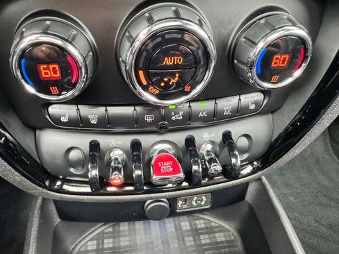 Used 2017 MINI Cooper Clubman S AWD/4WD image 25
